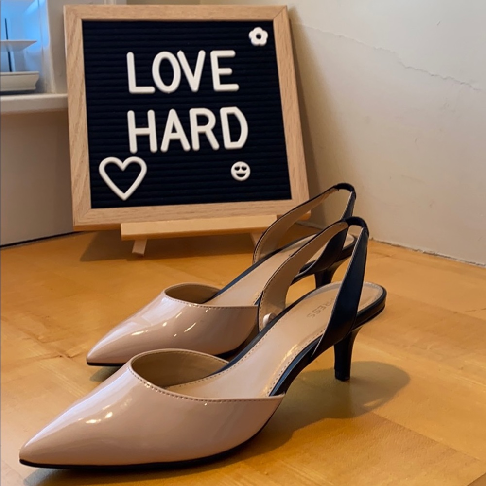 Slingback kitten heels